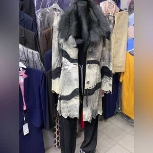 Beautiful Suede Leather Coat with Raccoon fur